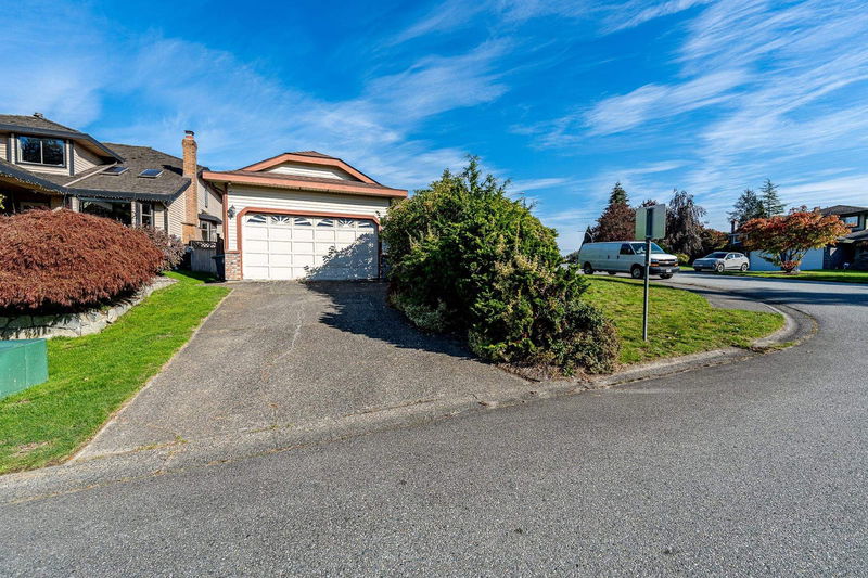 16193 Glenbrook Place, Surrey, British Columbia (MLS R2937522)