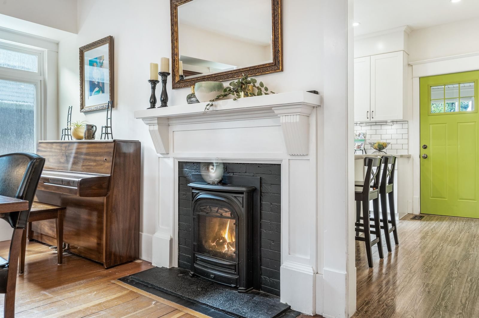 Listing Image 13