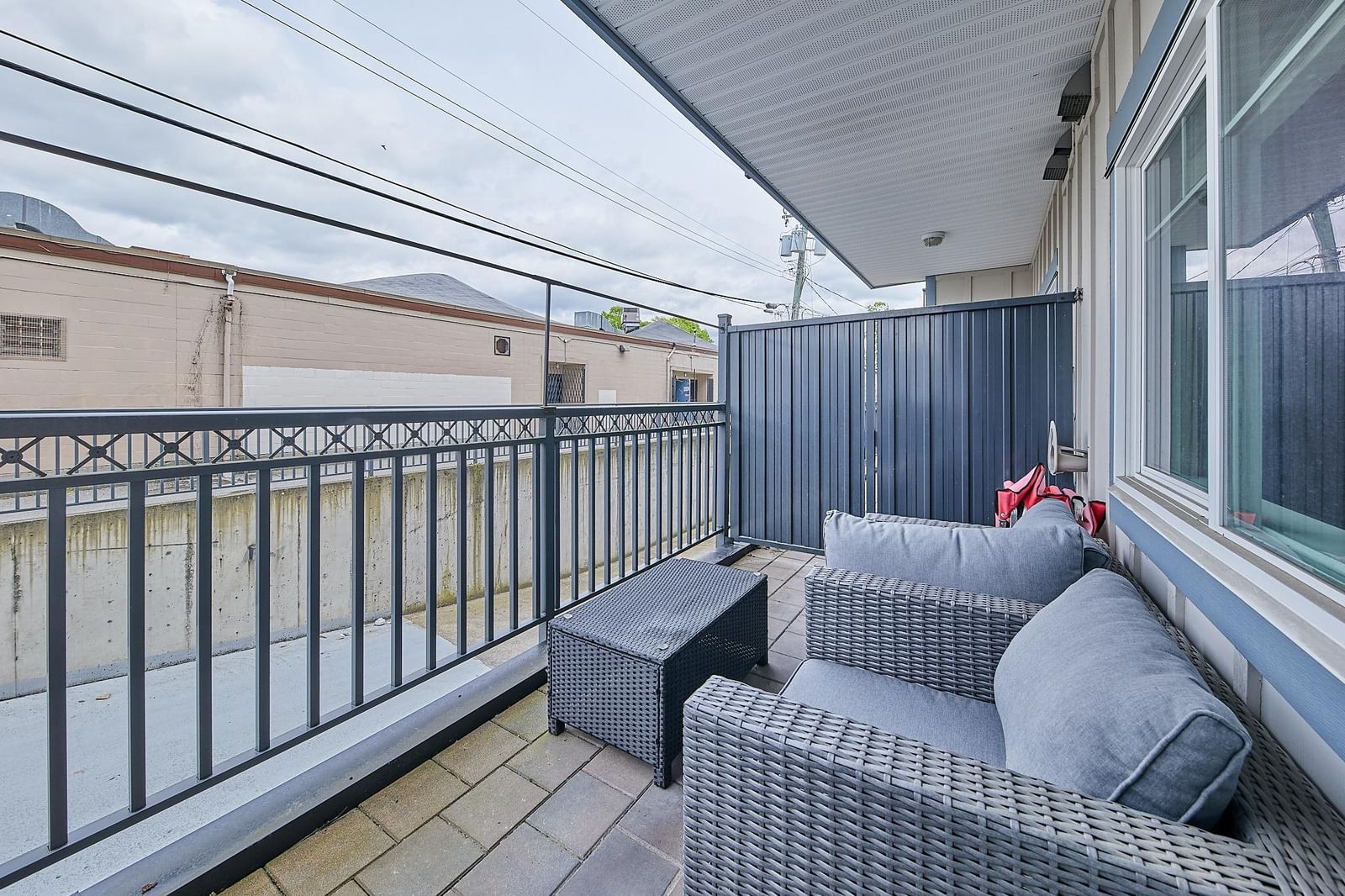 Listing Image 16