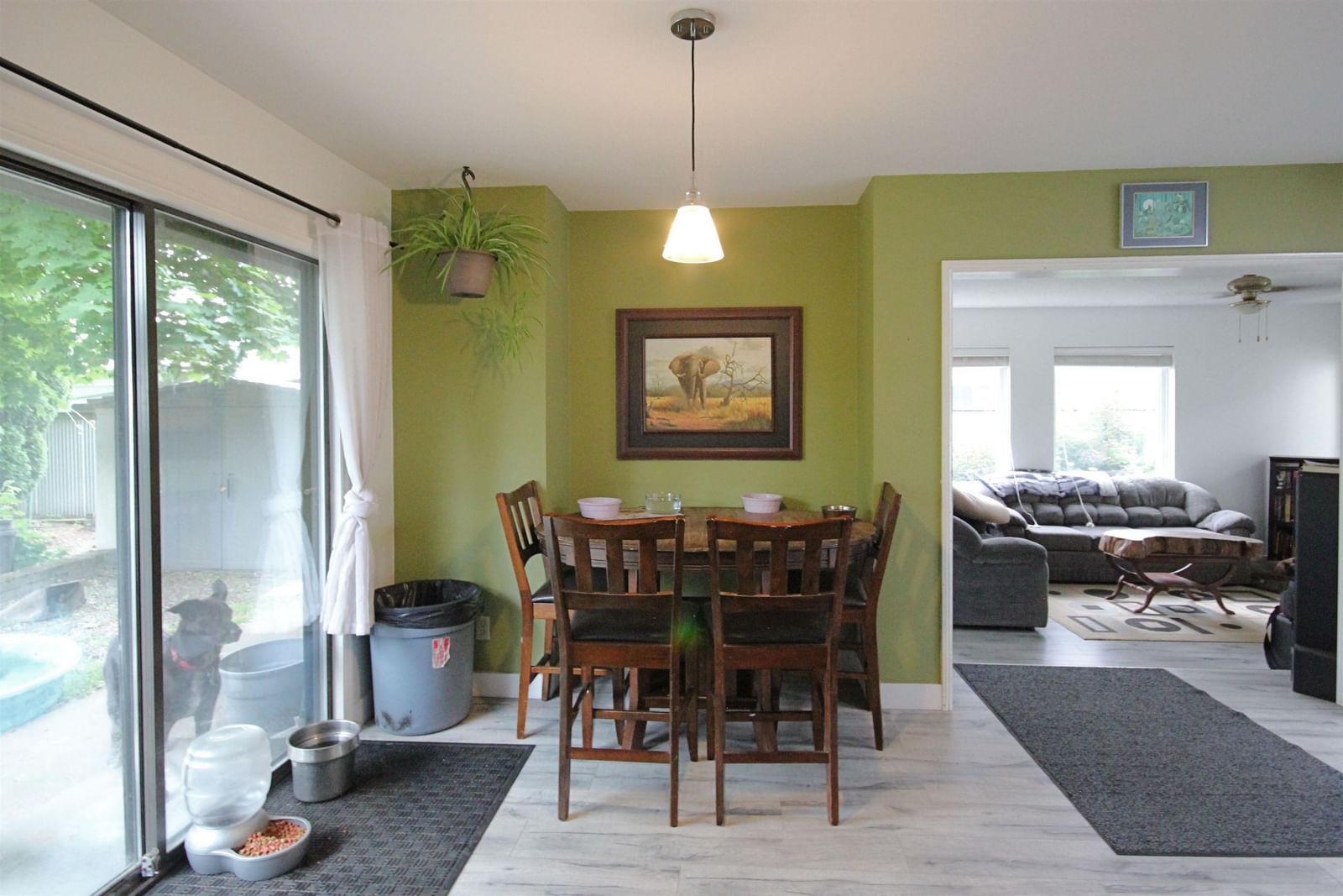 Listing Image 14