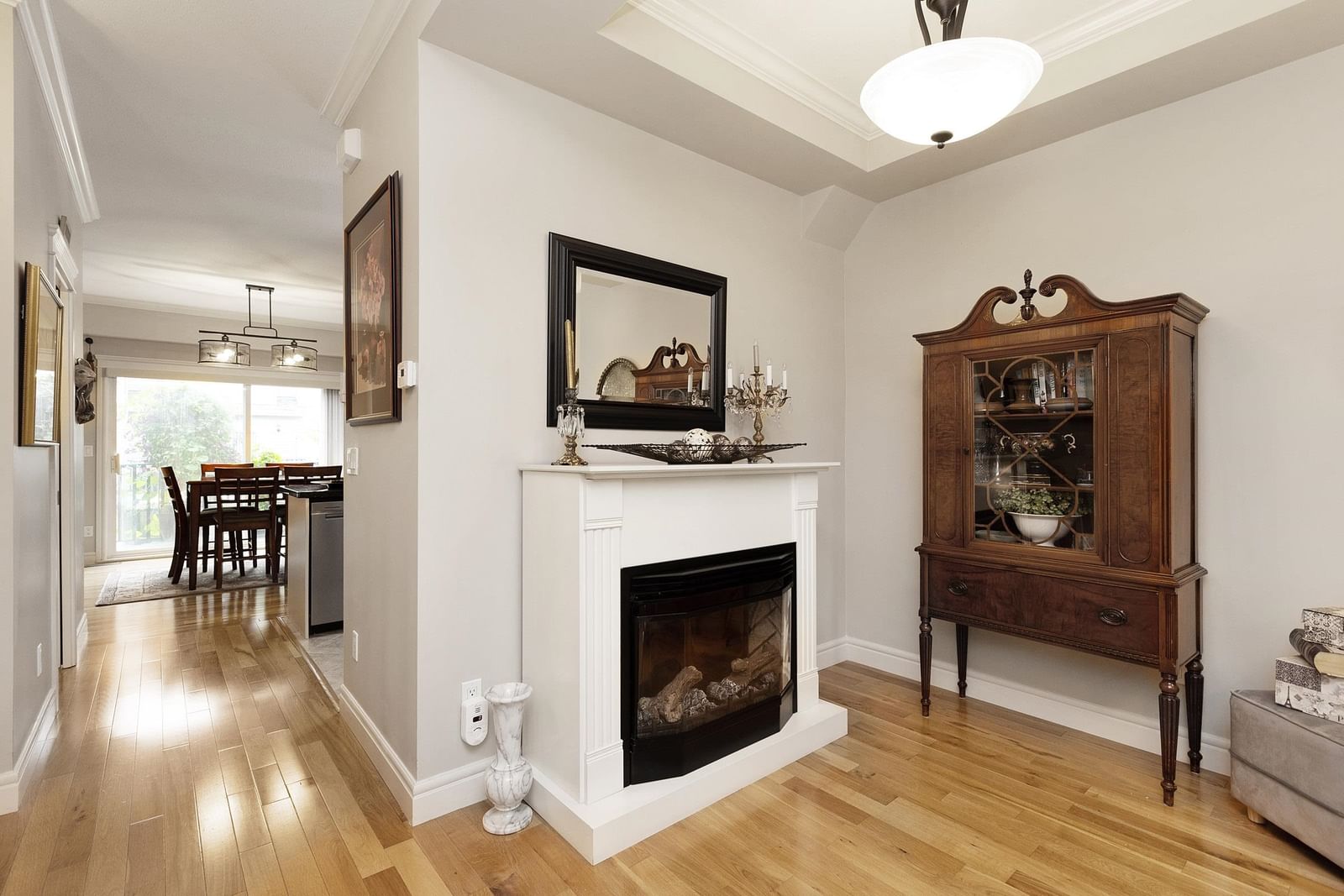 Listing Image 20
