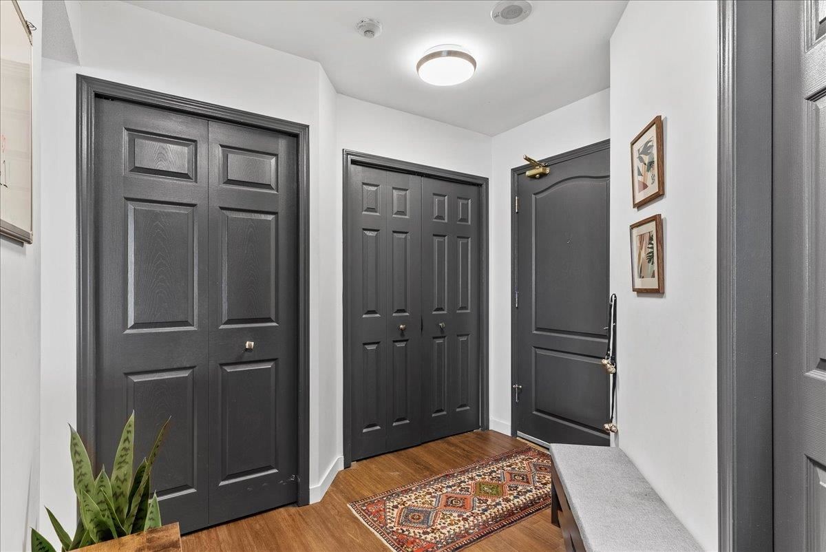 Listing Image 27