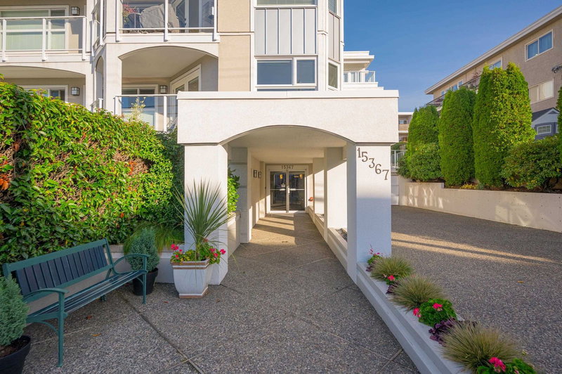 307 - 15367 Buena Vista Avenue, White Rock, V4B 1Y7 | Image 3