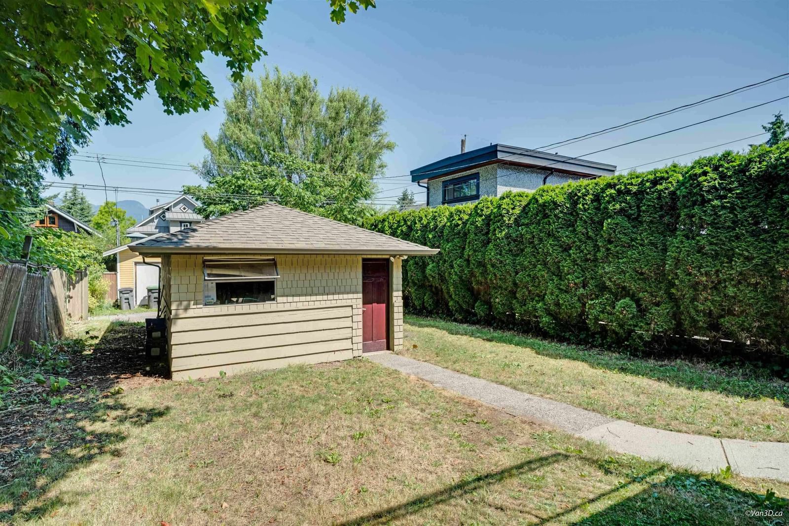 Listing Image 9