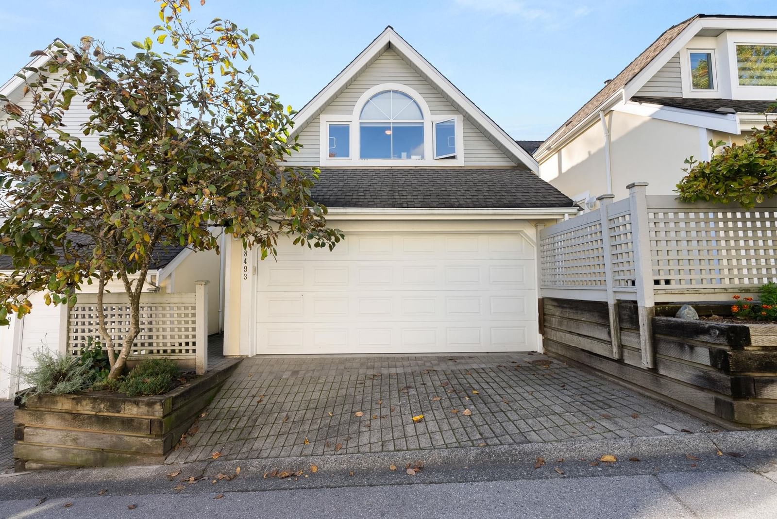 Listing Image 33