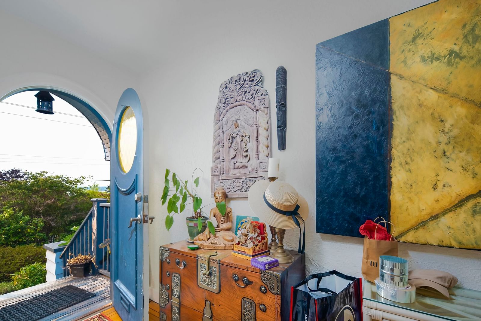 Listing Image 6