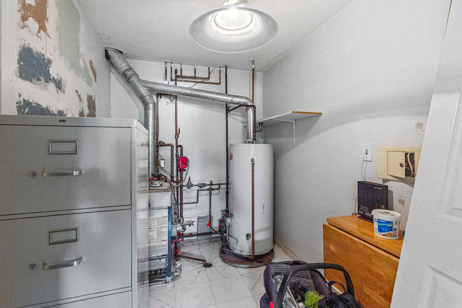 Listing Image 11