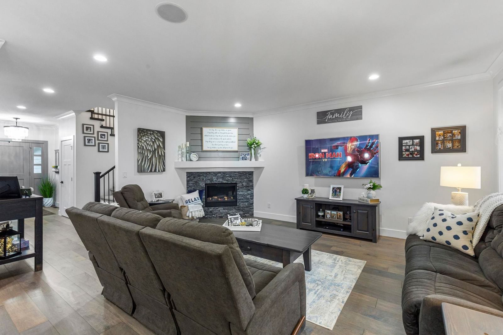 Listing Image 14
