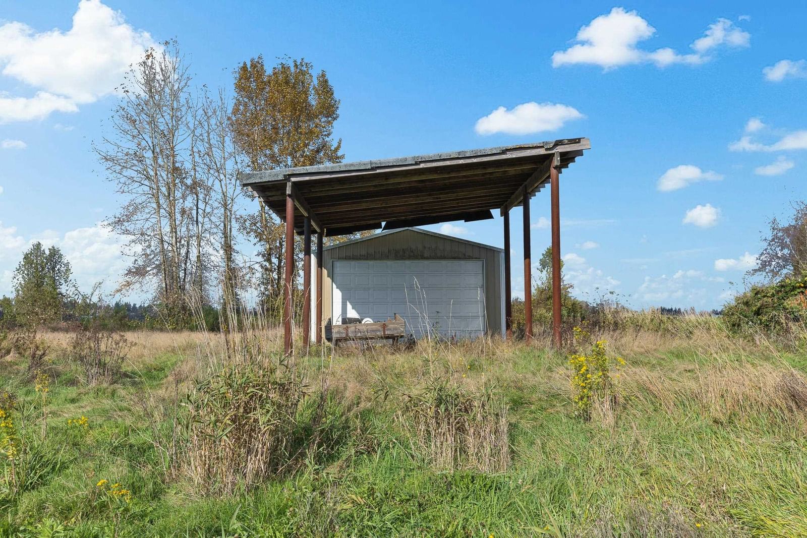 Listing Image 10