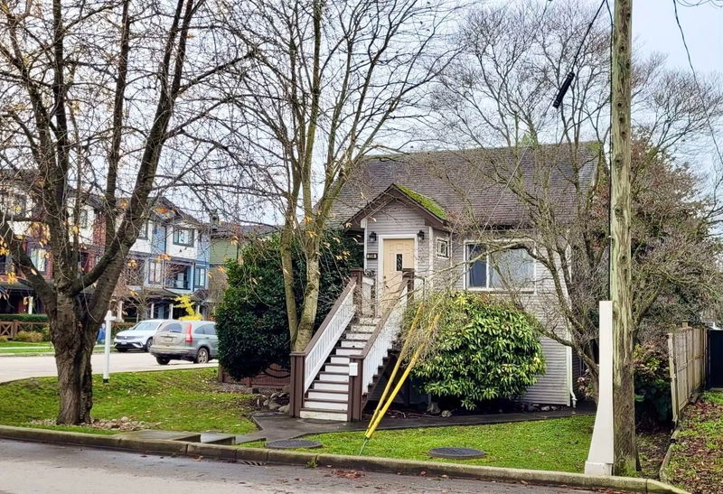 204 Wood Street, New Westminster, British Columbia (MLS R2938263)