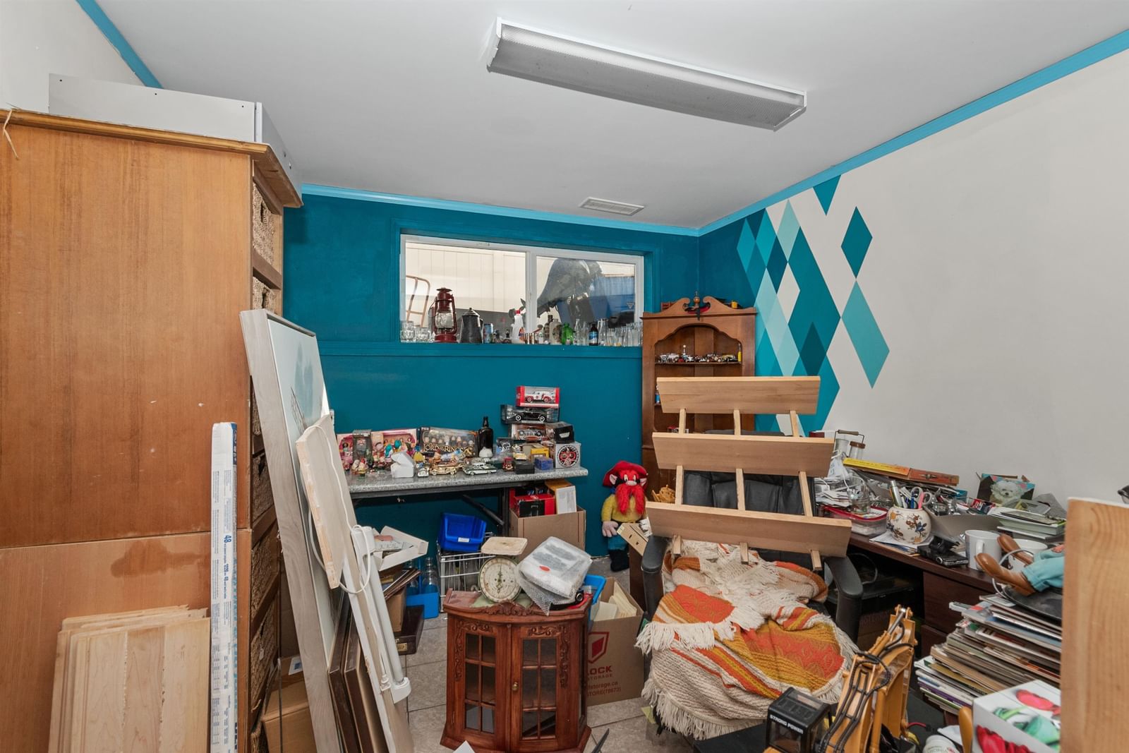 Listing Image 11
