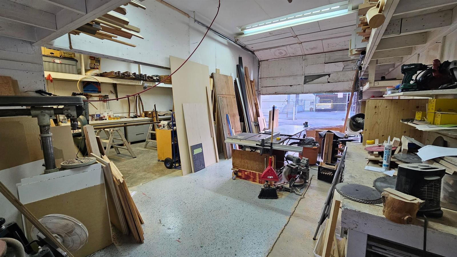 Listing Image 31
