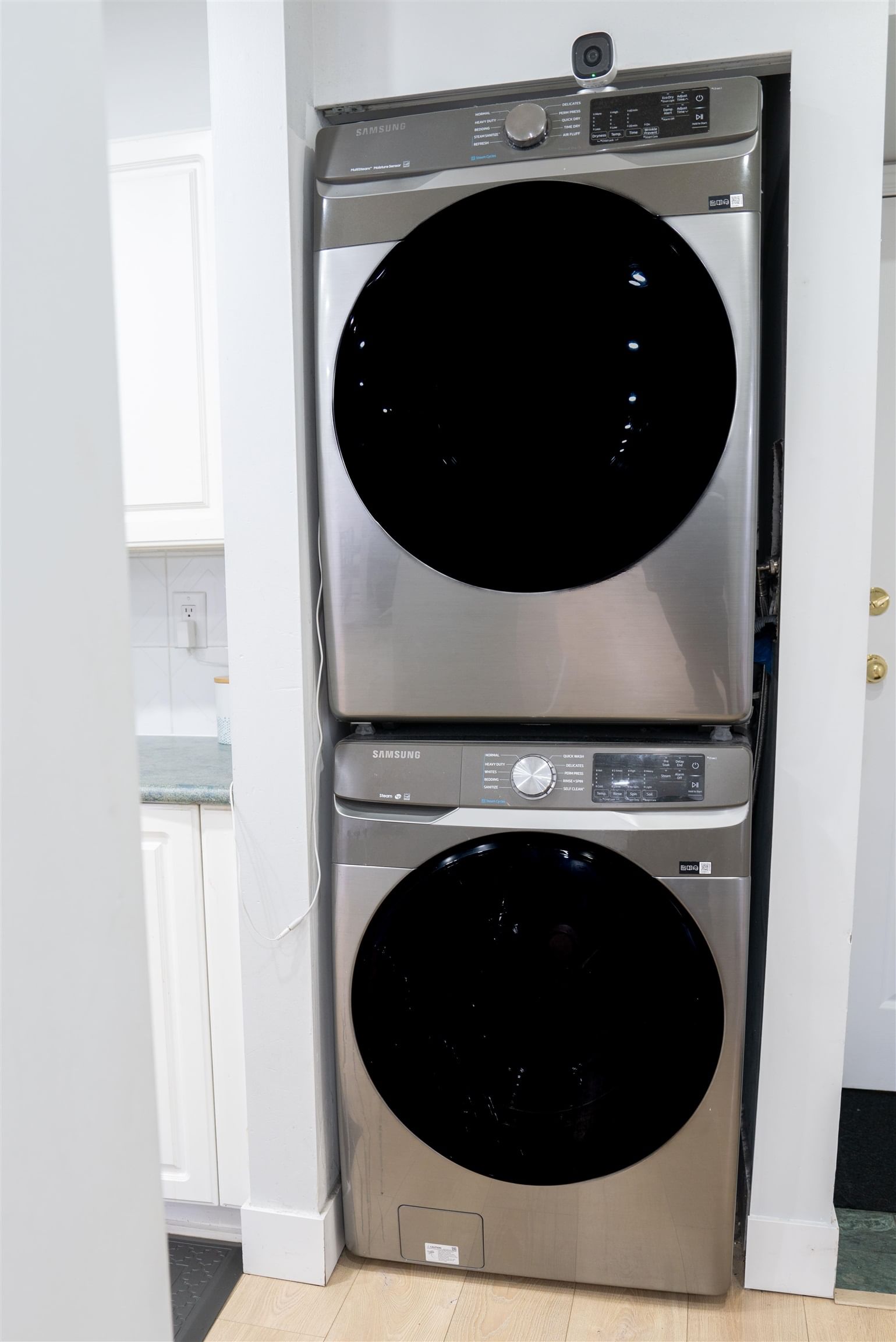 Listing Image 21