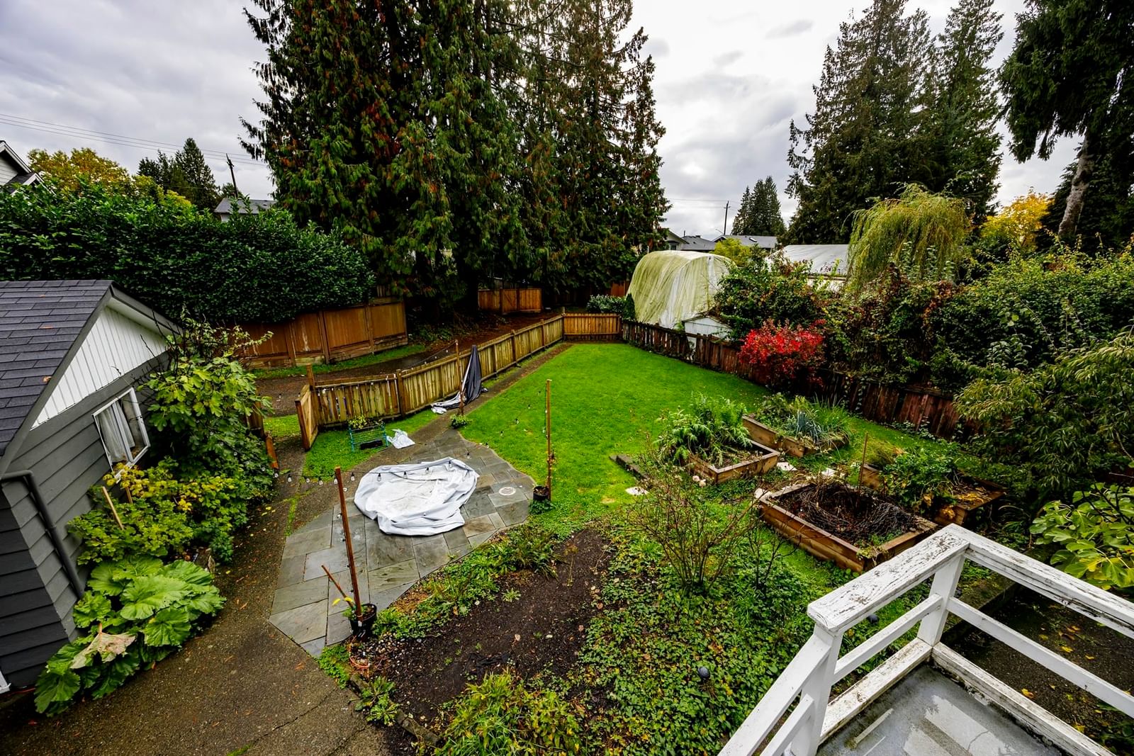Listing Image 11
