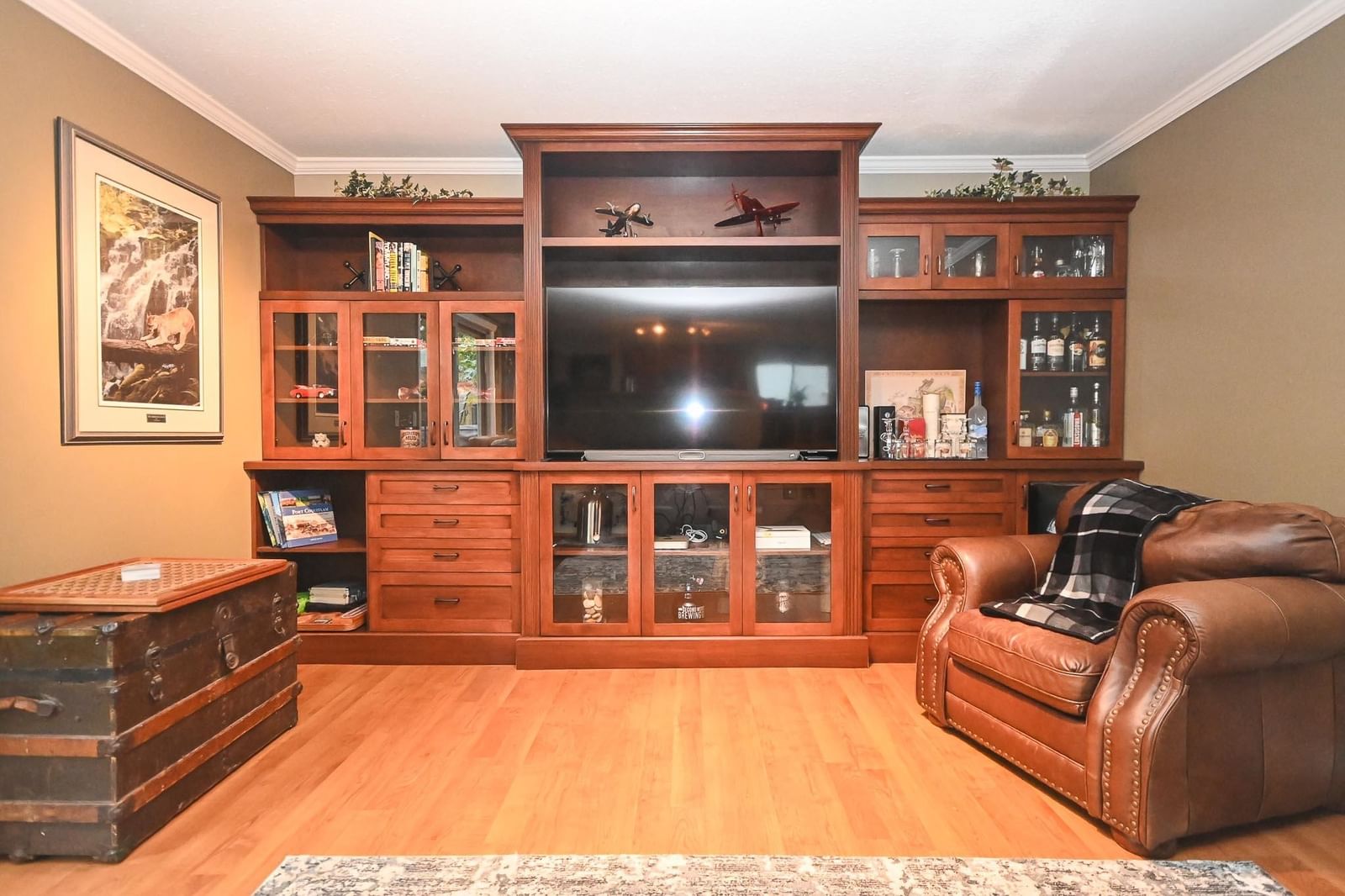 Listing Image 18