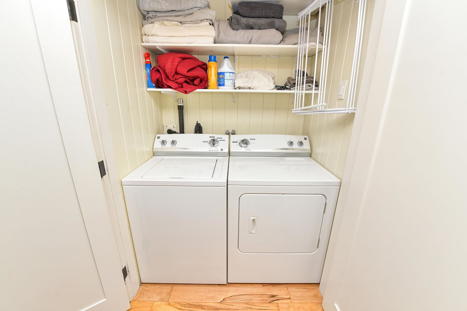 Listing Image 14