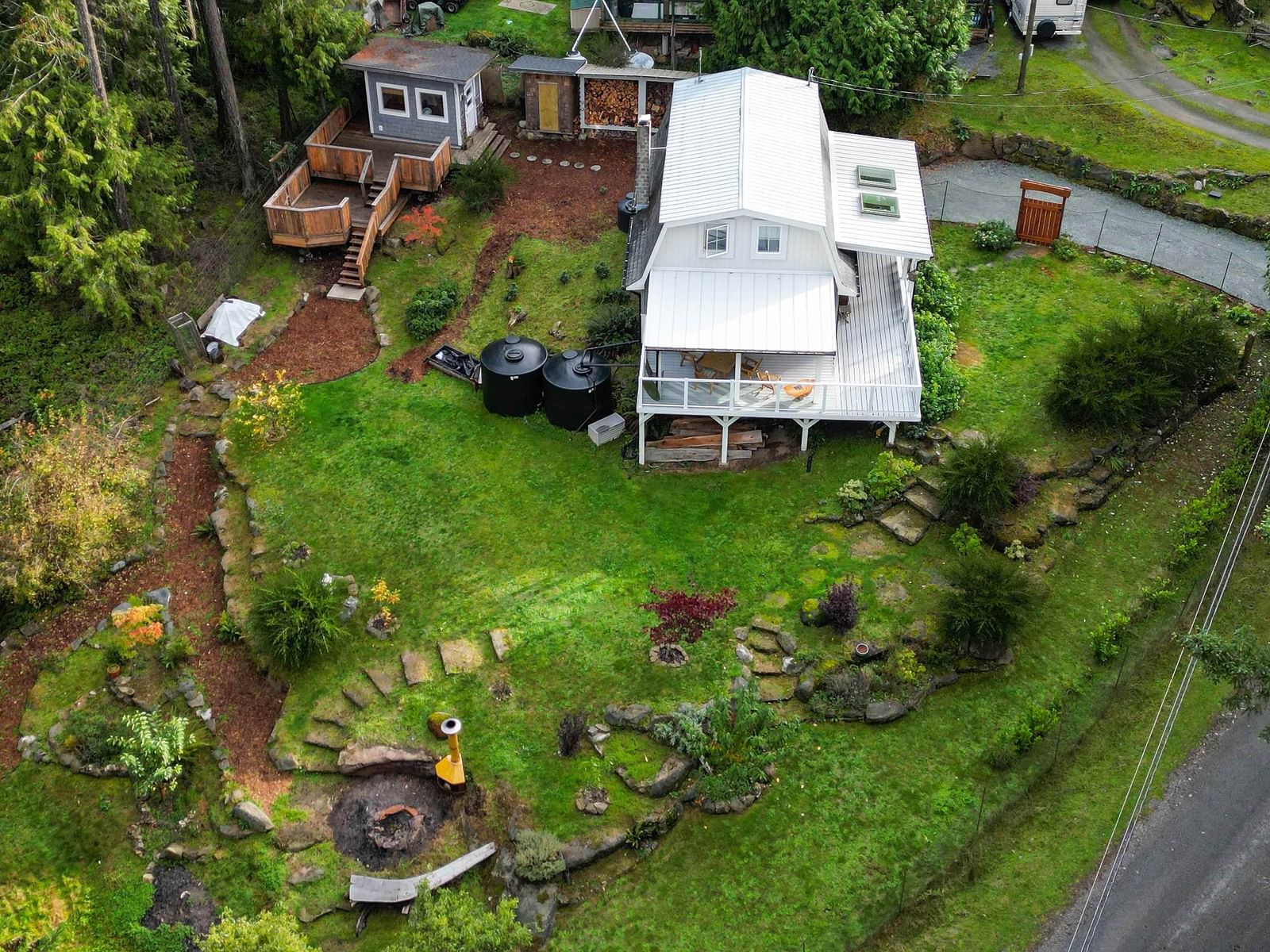 Listing Image 6