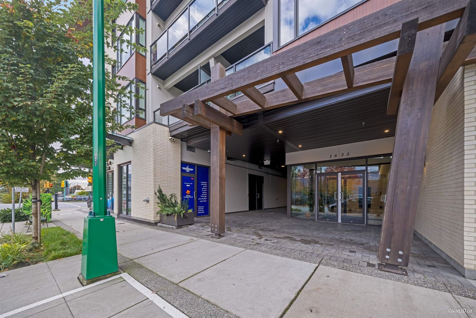 Listing Image 20