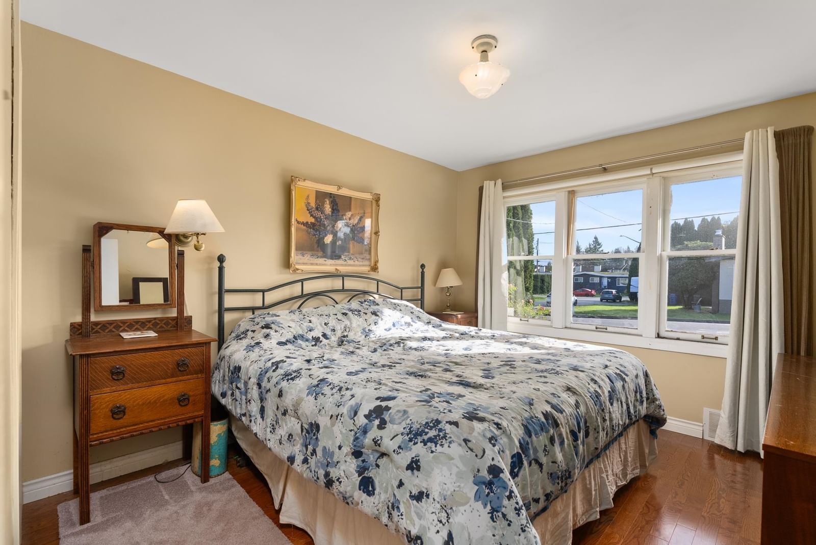 Listing Image 15