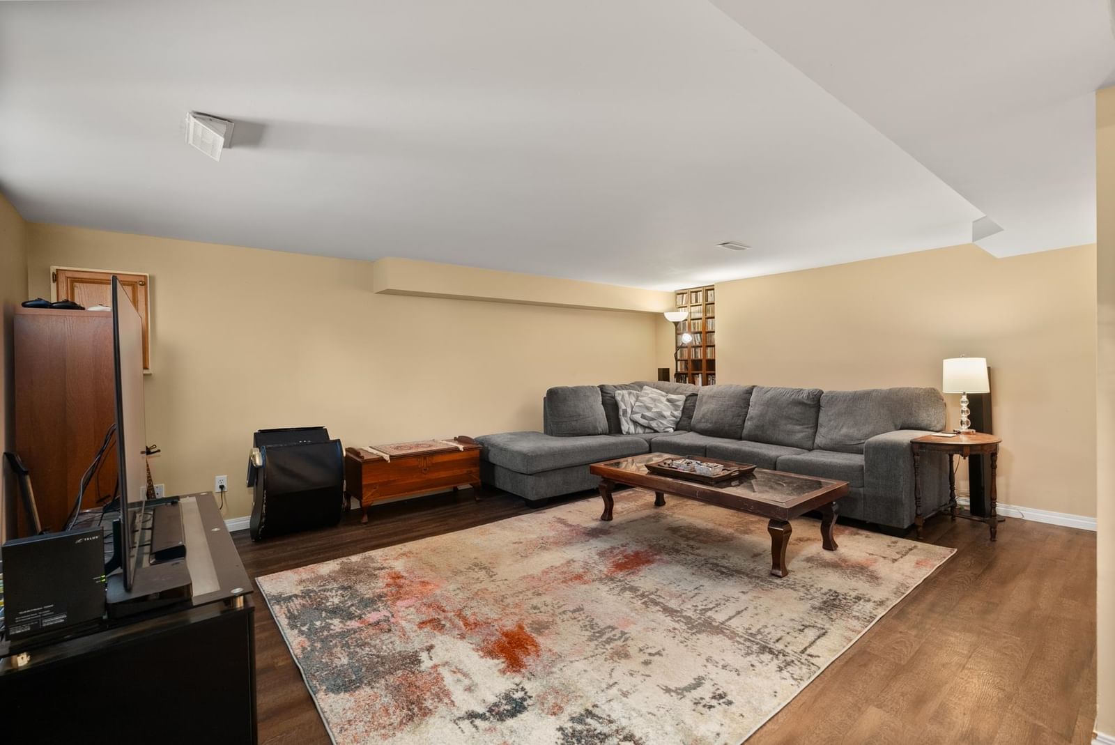 Listing Image 20