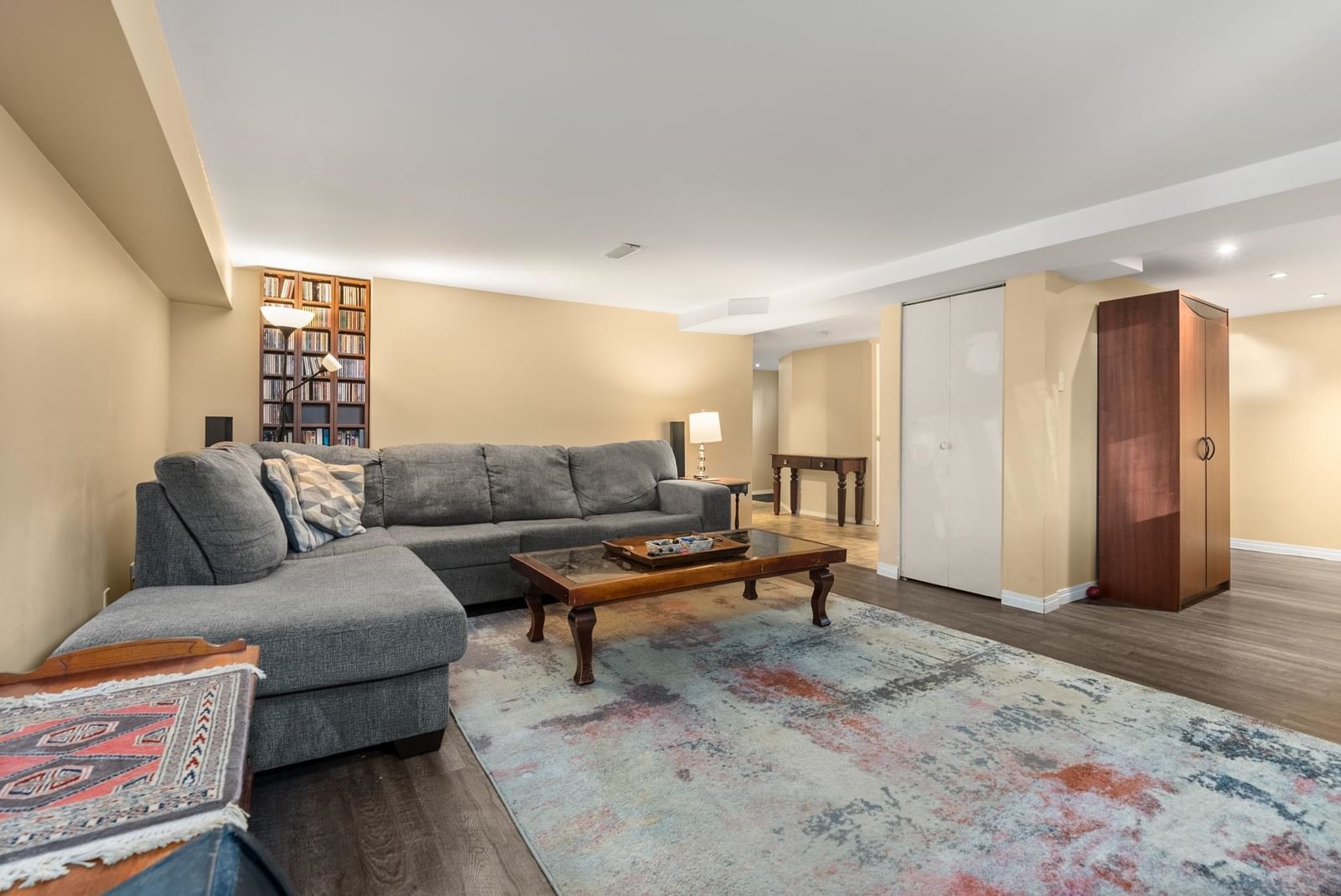 Listing Image 22