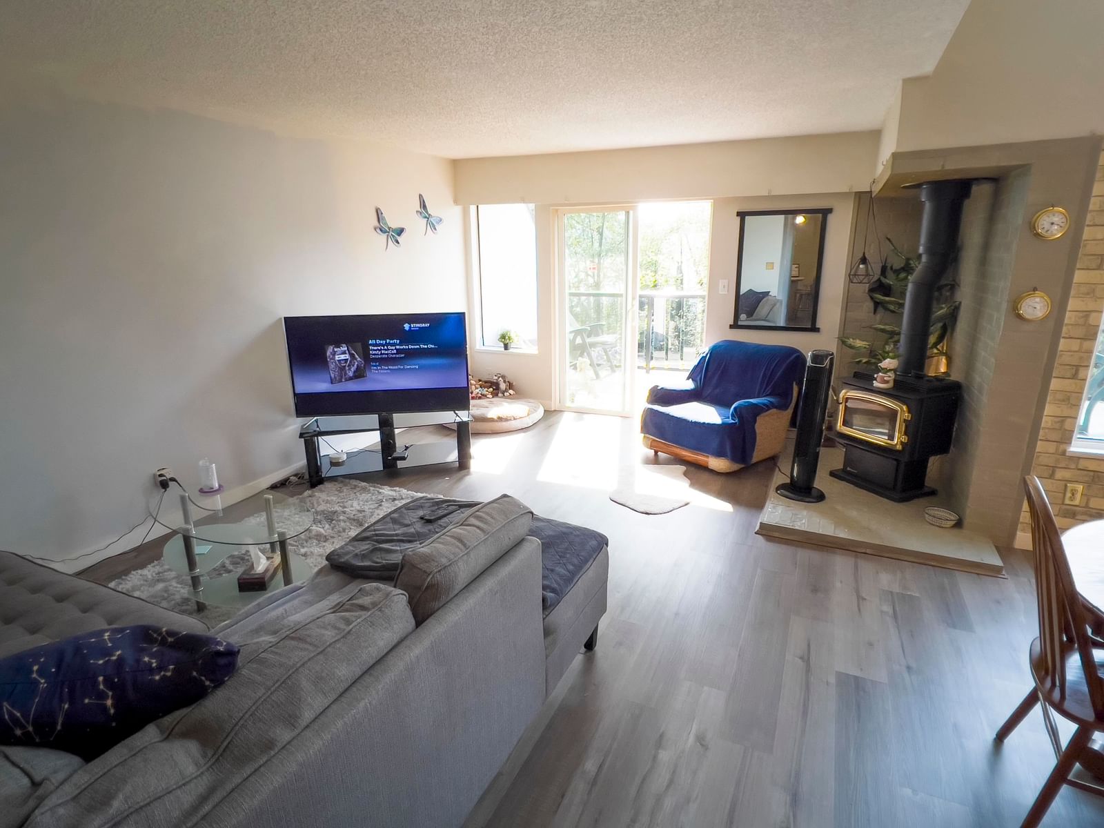 Listing Image 23