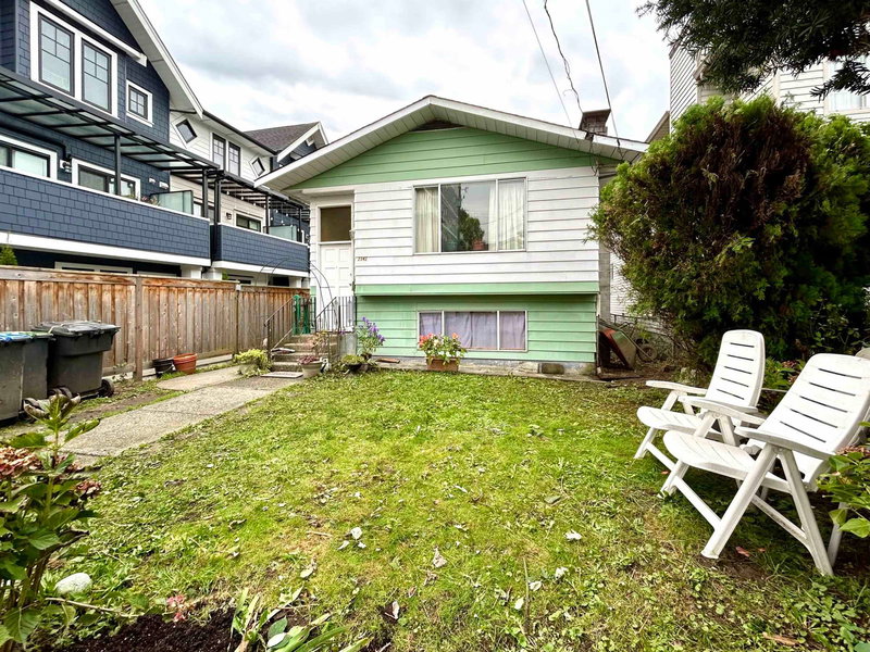2342 Kelly Avenue, Port Coquitlam, V3C 1Y2 | Image 2