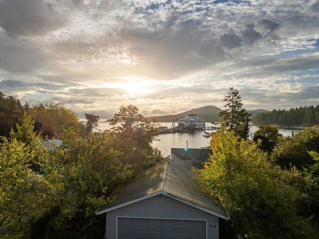 105 Madrona Road