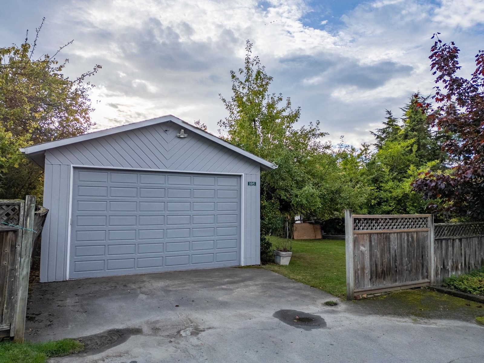 Listing Image 21