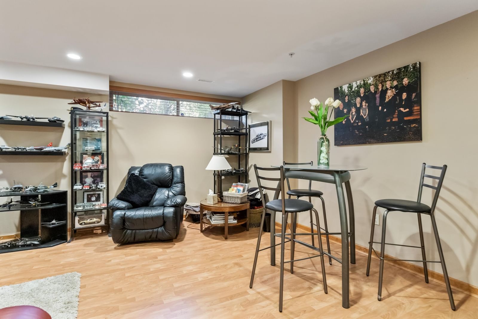Listing Image 21