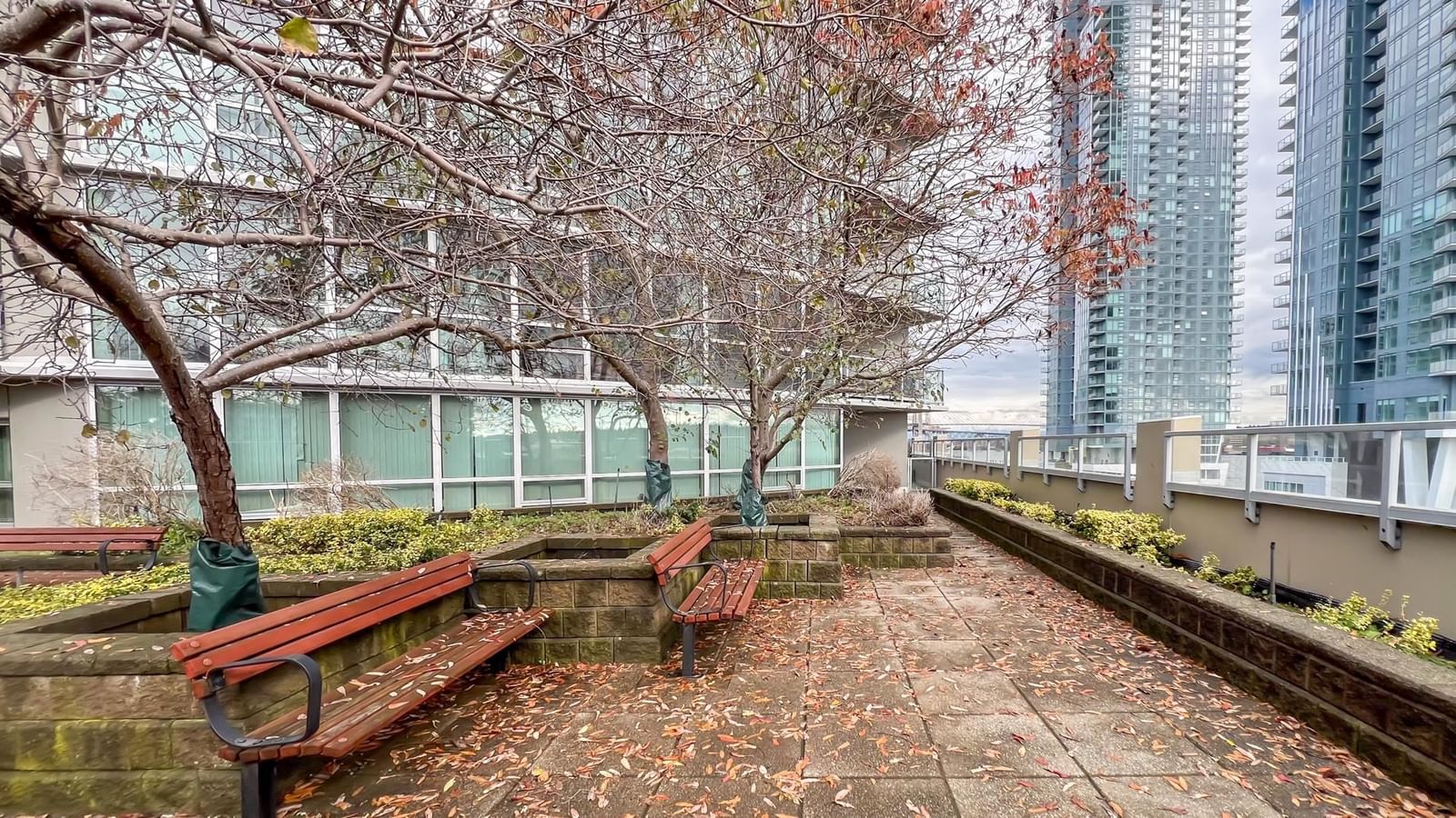Listing Image 17
