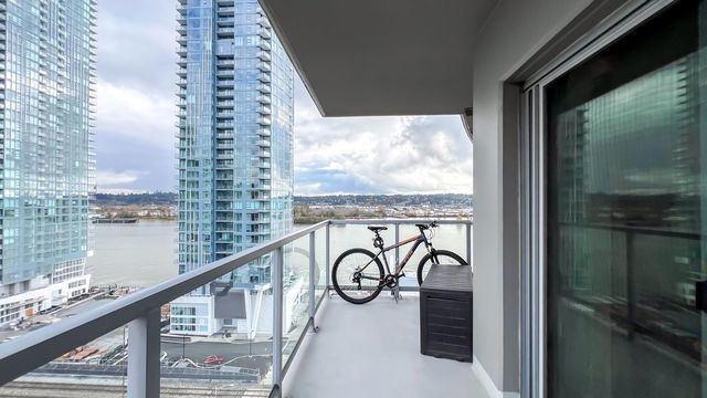 1507 - 14 Begbie Street