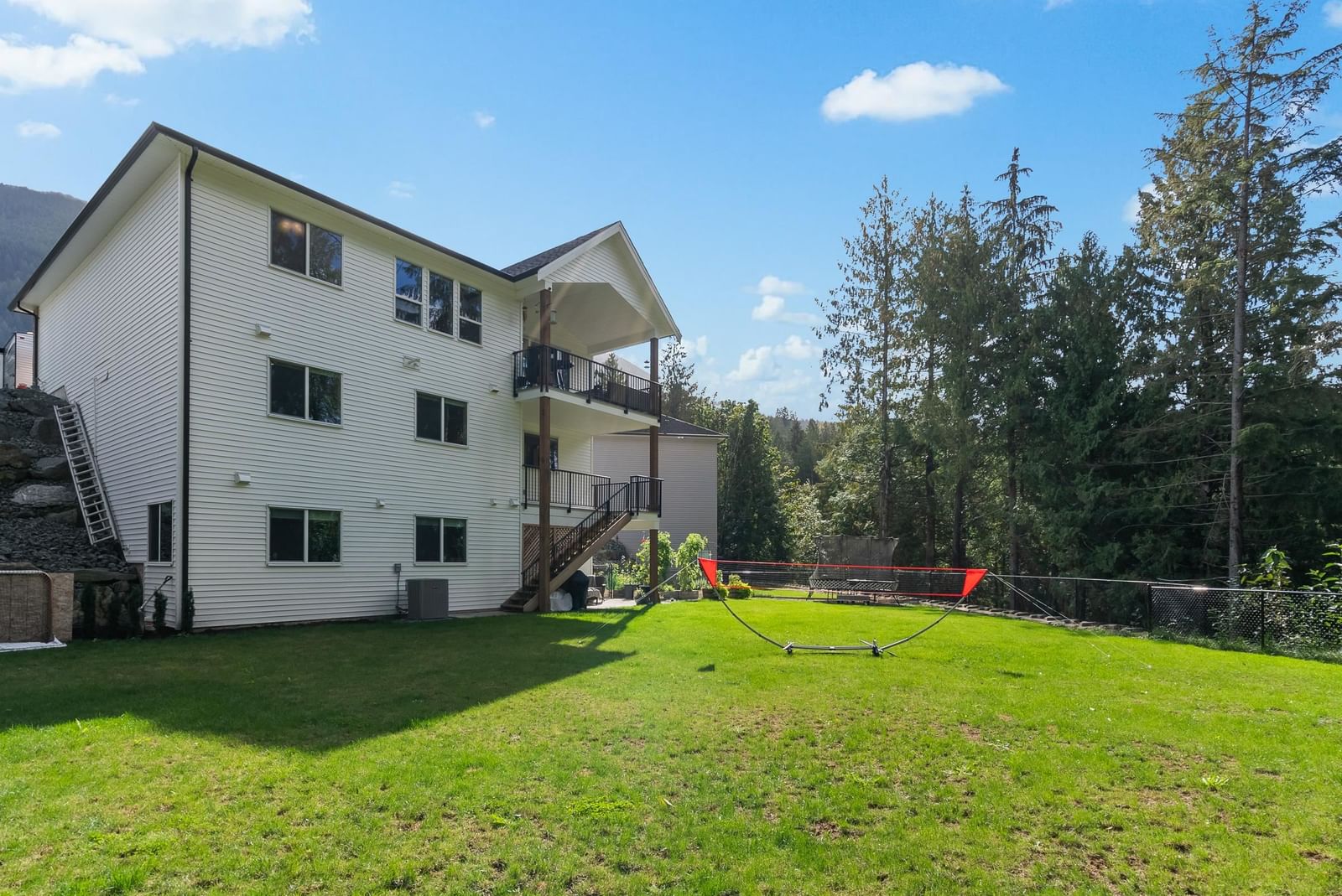 Listing Image 36