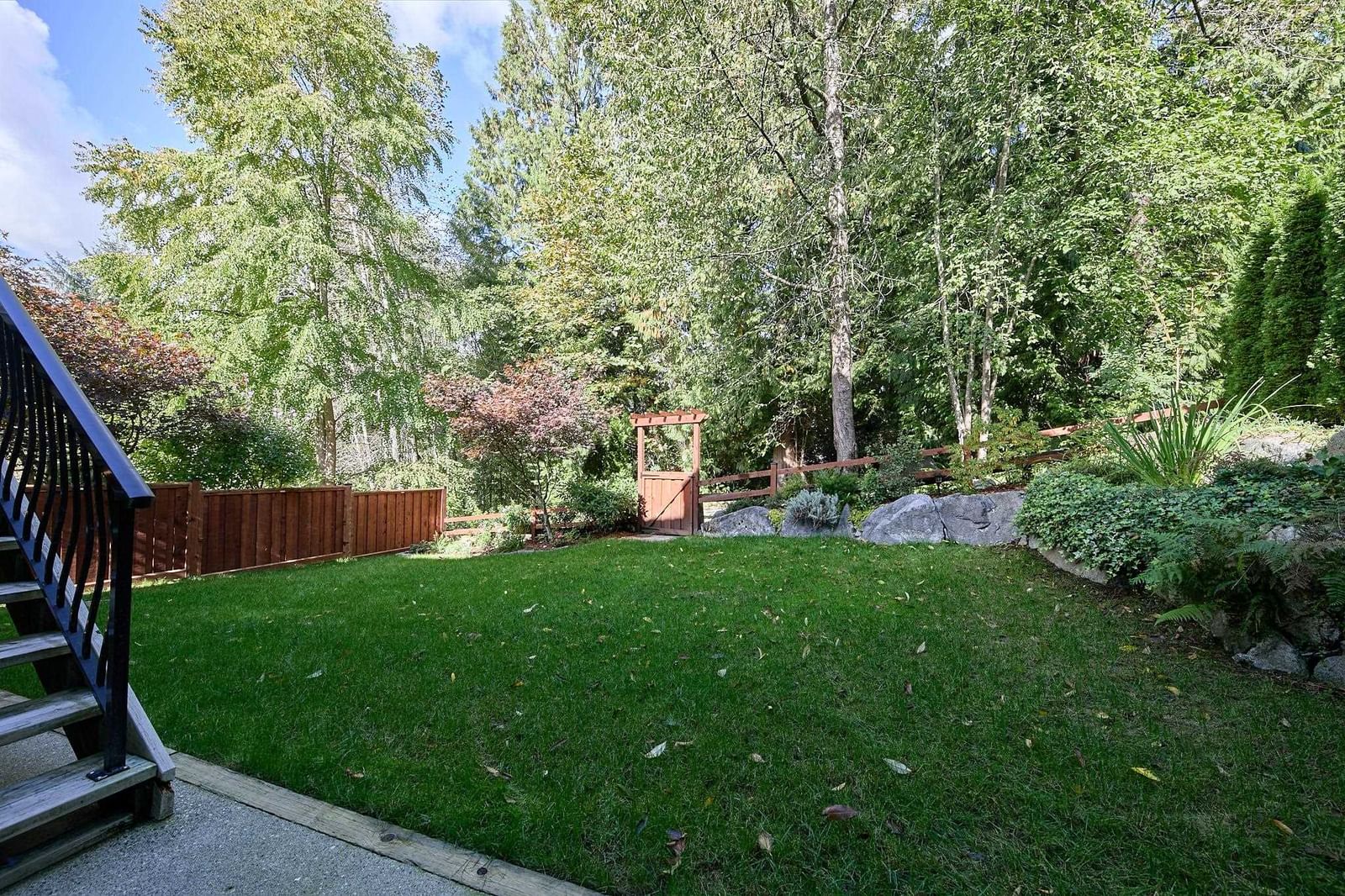 Listing Image 38