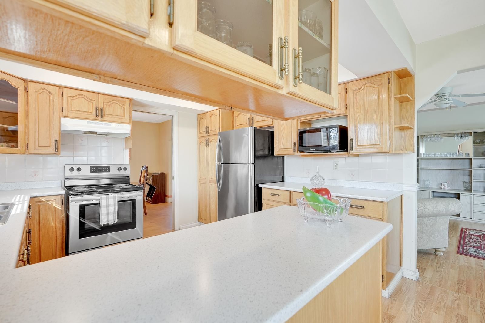 Listing Image 12