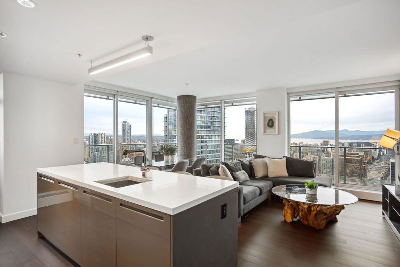 777 Richards Street #4102, Vancouver, British Columbia (MLS R2940019)