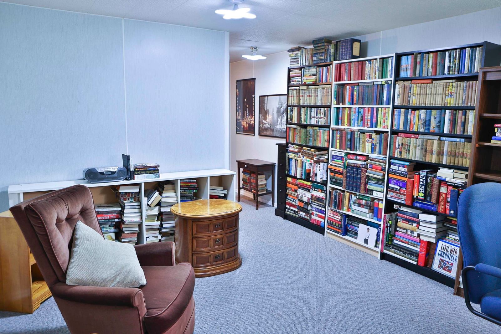 Listing Image 12