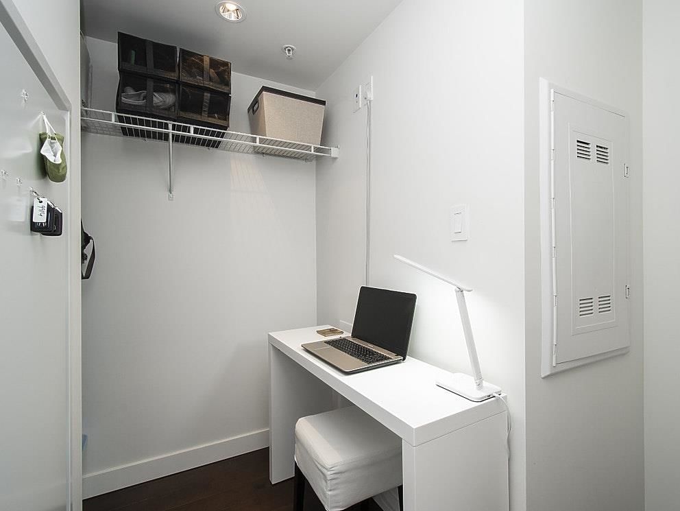 Listing Image 11