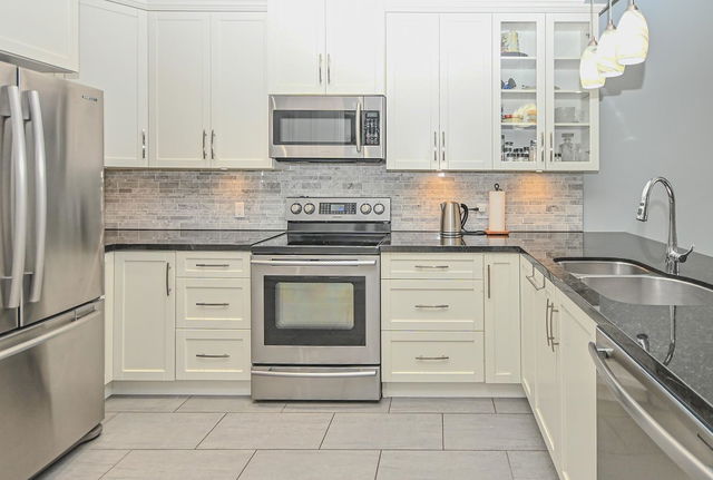 22 - 998 Riverside Drive