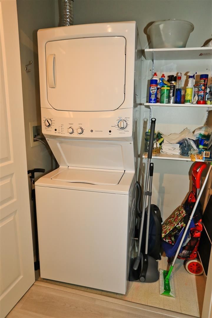 Listing Image 29