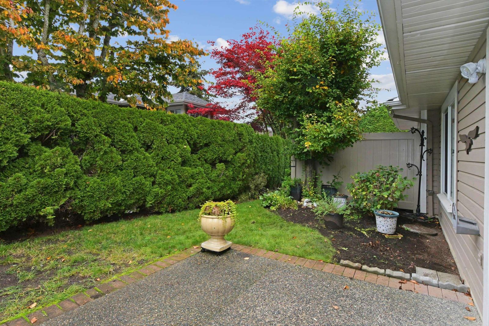 Listing Image 25