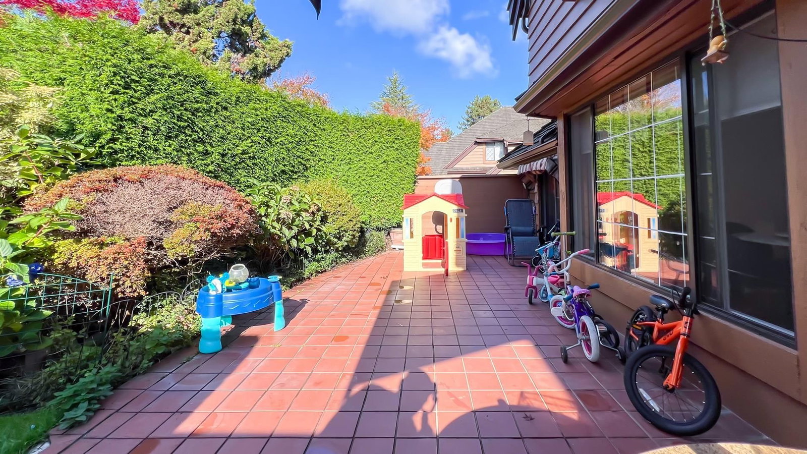 Listing Image 23