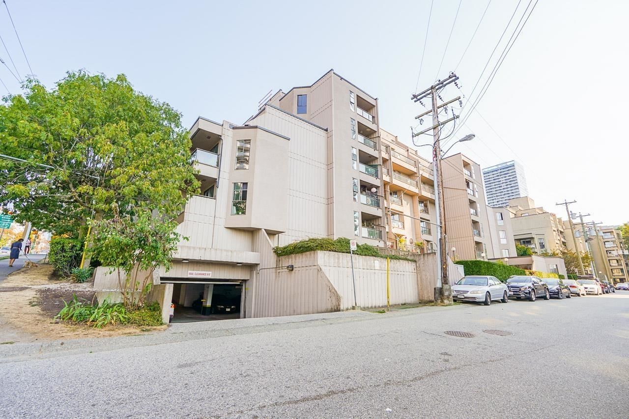 Listing Image 32
