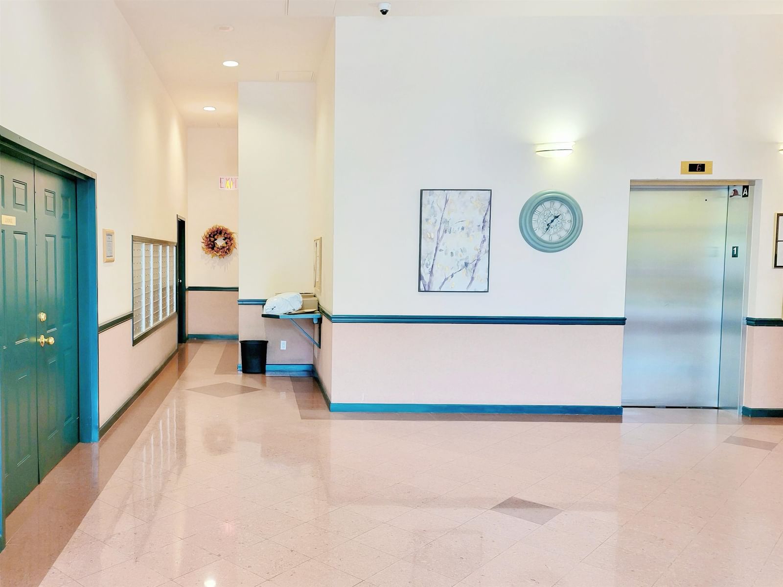 Listing Image 16