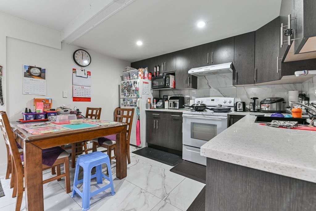 Listing Image 32