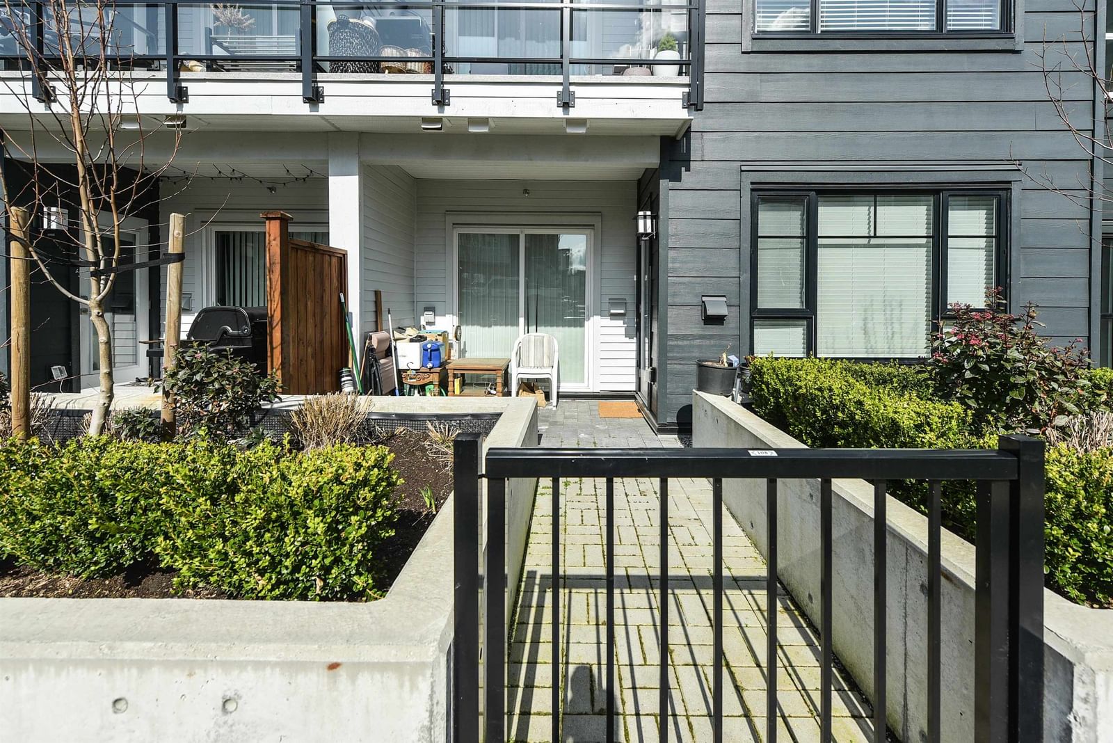 Listing Image 18