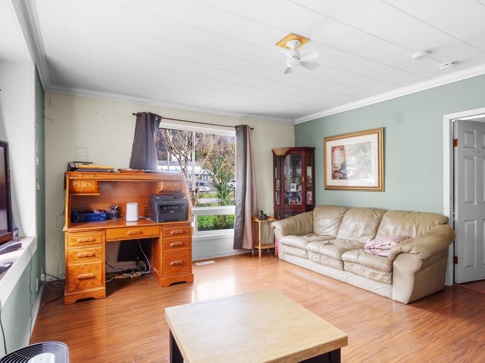 Listing Image 21