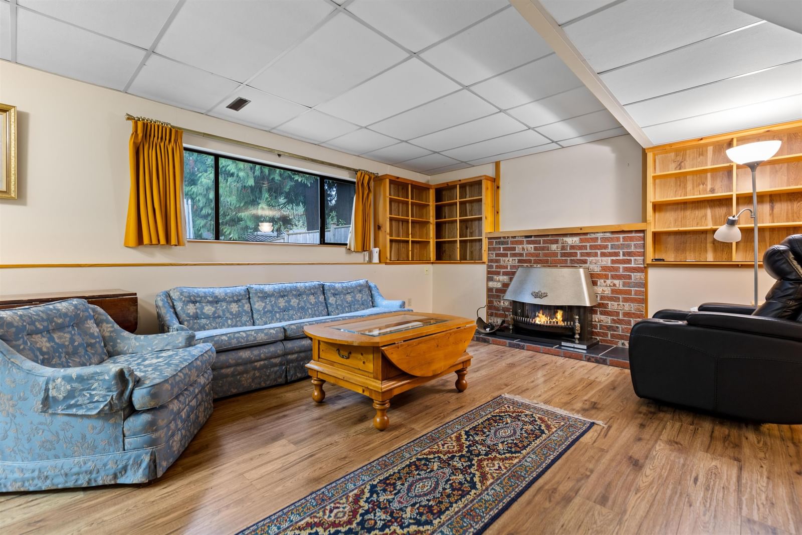 Listing Image 16