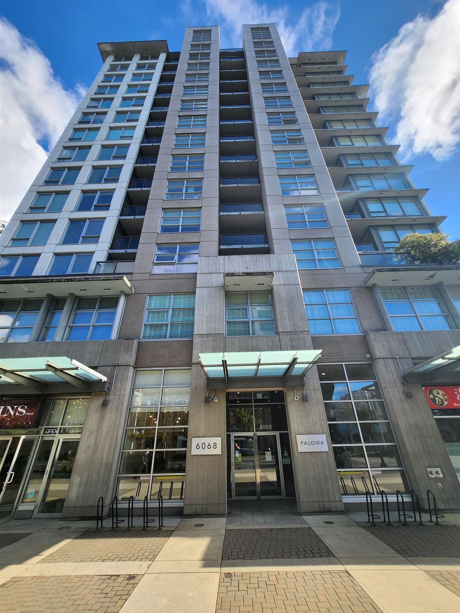 Listing Image 1