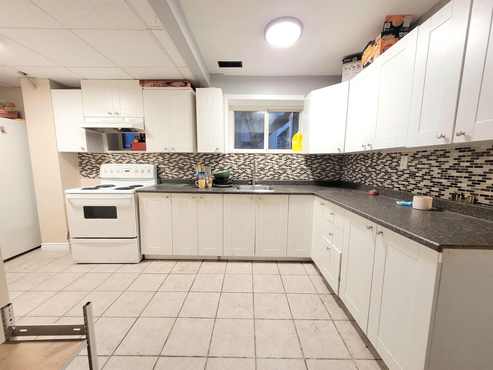 Listing Image 16